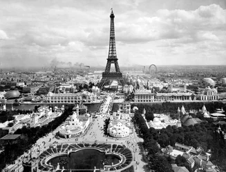 Utsikt over Champs de Mars og Eiffeltårnet, Paris World Fair