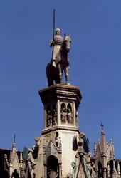 Rytterstatue av Cansignorio della Scala, Cansignorio della Scalas grav, verk av Bonino da Campione (1325-1397), Scaliger-gravene, Verona, Veneto, Italia