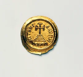 Solidus av den bysantinske keiseren Heraclius, bysantinske mynter, 7. århundre e.Kr.