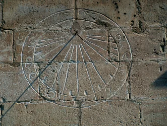Solur, detalj fra kirken Santa Maria la Major, Montblanc, Catalonia. Detalj. Spania