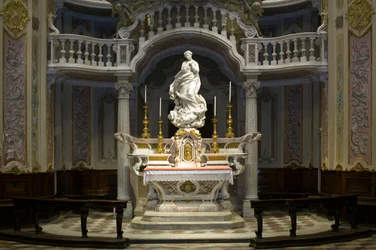 The Immaculate Conception, Santa Maria Immaculate plassert på alteret til det scenografiske kapellet 1669-70 (marmor)