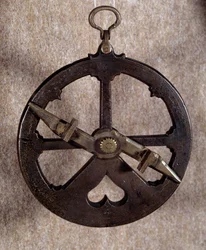 Måleinstrument: Portugisisk nautisk astrolabium fra 16. århundre. University of Oxford