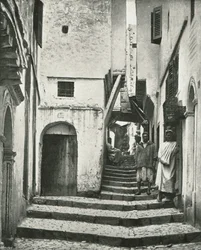 Rue de la Kasbah, Alger, Algerie, 1895.
