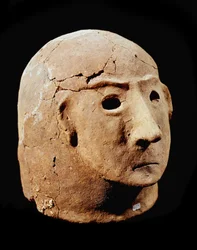 Forhistorie: terrakottahode fra nekropolen i Cancelli. Apenninerkulturen (eller italiensk bronsealder). 1400-1300 f.Kr. Perugia, Umbrias nasjonale arkeologiske museum