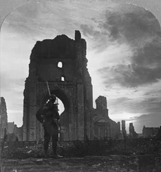 Ruinene av Ypres, Flandern, Belgia, første verdenskrig, c1914-c1918