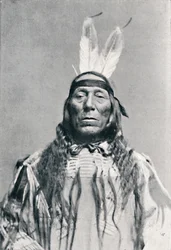 Full ansiktsvisning av en Sioux-indianer, 1912
