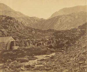 Fjell ved foten av Llyn Ogwen, Wales