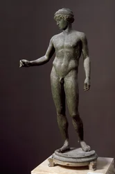 Romersk kunst: "" Ephebe"" Bronseskulptur etter en gresk original, Fra Pompei