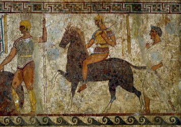 Samnittiske krigere og rytter. Gravmaleri fra det 4. århundre f.Kr., fra Paestum i Italia. Freske. Mål: 112 x 199 cm. Inv. 9363. Museo nazionale archeologico, Napoli (Napoli nasjonale arkeologiske museum).