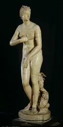 Medici-Venus, kopi av den hellenistiske originalen av Praxiteles (ca. 370-330 f.Kr.)