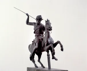 Amazon på hesteryggen (bronseskulptur etter en gresk original fra 300-tallet f.Kr.)