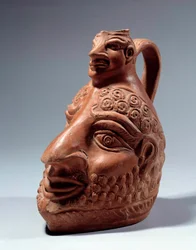 Romersk kunst: terrakottavase i form av dobbelthode. Paris, Louvre-museet