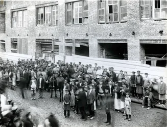 St Petersburg fabrikkarbeidere streiker i protest mot Lena-massakren, 1912