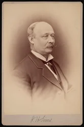 Portrett av J.H. Sims, mellom 1876 og 1880.