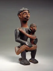 Sittende mor og barn, Igbo, Nigeria (tre)