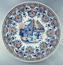 Chinoiserie. Fajansefat med kinesisk dekor. Anonym keramikk