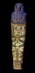 Egyptisk antikvitet: omslag av sarkofagen til Jedkhonsouioufankh (Djedkhonsouioufankh), rundt 750 f.Kr., Louvre-museet - egyptisk antikk: sarkofaglokket til Djedkhonsouioufankh (Djedkhonsouioufankh), ca. 750 f.Kr., Louvre-museet