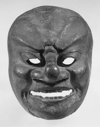 Bugaku Mask (tre med rester av røde og svarte pigmenter)