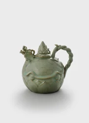 Ewer (steintøy med celadon glasur)