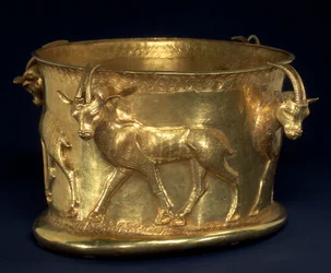 Cup with a frieze of Gazelles, iron Age II, c.1st millennium B.C (gold)