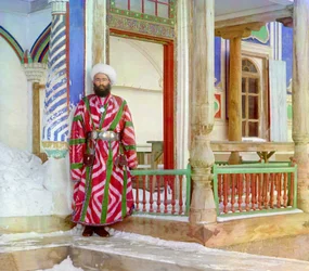 En minister for Emiratet Bukhara i formell kjole, ca. 1910 (bilde)