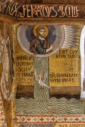 Palatinerkapellet (basilikaen), syklus av mosaikk på Det gamle testamente, syklus av skapelsen: "Fiat Lux Gud skaper lyset og deler vannet", XII århundre