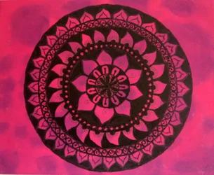 Mandala i rosa og lilla