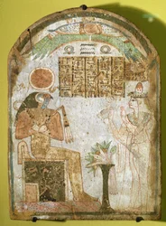 Stela som viser Tachenes som ber foran guden Re-Horakhty, 900 f.Kr. (malt tre)
