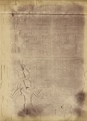 Nærbilde av hieroglyfiske inskripsjoner (sannsynligvis av Temple of Edfu)