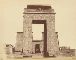 Portalen til Khonsu-tempelet, Karnak