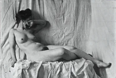 Uidentifisert modell, c. 1886-1892.