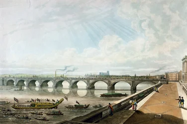 Utsikt over Waterloo Bridge fra East End av Somerset House Terrace