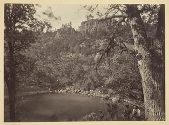 Utsikt over Apache Lake, Sierra Blanca-fjellet, Arizona