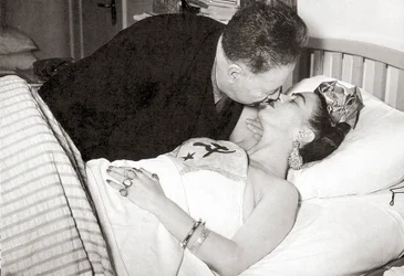 Frida Kahlo og Diego Rivera ved det blå huset (Casa Azul), Coyoacan, Mexico City, 1940