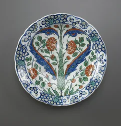 Dish, Iznik, osmansk dynasti, 1570-75 (keramikk)