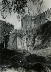 Ytterveggen til Vår Frue Maria av Sions kirke, Axum, Etiopia, fotografert av Ugo Monneret de Villard