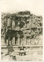 Nympheum, gresk-romersk by Gerasa (i dag Jerash), fotografert av Ugo Monneret de Villard, ca. 1930