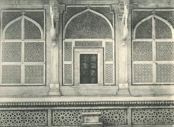 Agra. Skjerm av Sulim Chishtis-graven, Futtehpur Sikri.