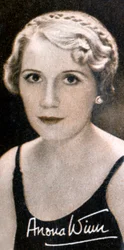 Anona Winn MBE født Anona Edna Wilkins, 1904-1994, 1935