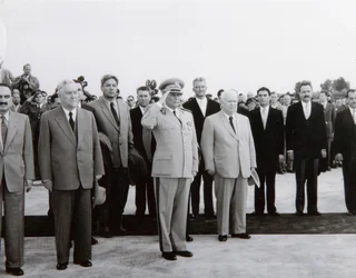 Ankomst av den sovjetiske delegasjonen til Beograd, Jugoslavia, 26. mai 1955.