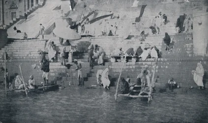 Bading ved Benares, 1924