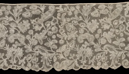 Spole blonde volang, 1700-tallet.
