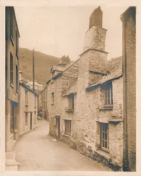 Couchs House - Polperro, 1927