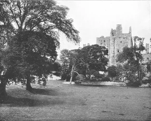 Craigmillar Castle, nær Edinburgh, Skottland, 1894.