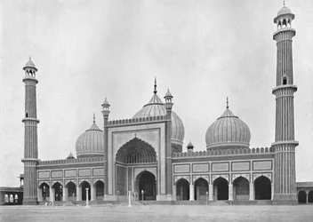 Delhi. The Jumma Musjid, c1910.