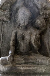 Nasjonalmuseet i Delhi. Gaja-Lakshmi (elefanter som heller vann over gudinnen Lakshmi). Pala, 9. århundre e.Kr. Bihar. Stein. Detalj. India.
