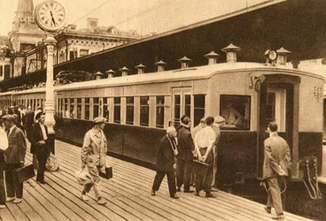 Elektrisk tog med flere enheter, Moskva, USSR, 1920-tallet