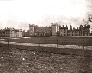 Floors Castle, Roxburghshire, Skottland, 1894.
