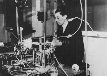 Frederic Joliot , fransk fysiker, c1930