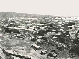 Generell utsikt over byen, Valparaiso, Chile, 1895.